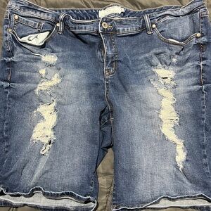 Torrid 26 Distressed Jean Shorts